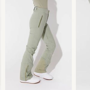 Woman’s ski pants. Halfdays Alessandra Ski Pants. New. Never worn
